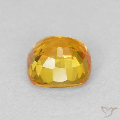 Zafiro Naranja dorado natural de 0.64 ct, Forma Cojín, VVS-VS