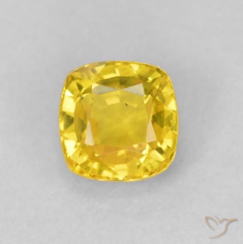 0.54ct Natural Dorado amarillento Zafiro, Forma Cojín, VVS-VS