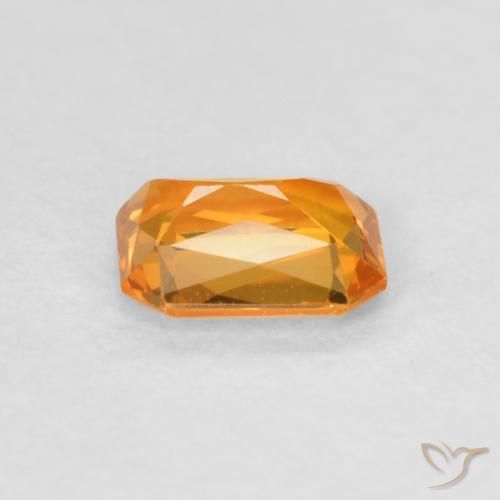 Zafiro Naranja medio natural de 0.45 ct, Corte Octágono / Esmeralda, VVS-VS