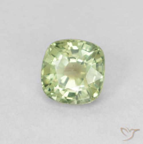 Zafiro Verde amarillo claro natural de 0.50 ct, Forma Cojín, VS