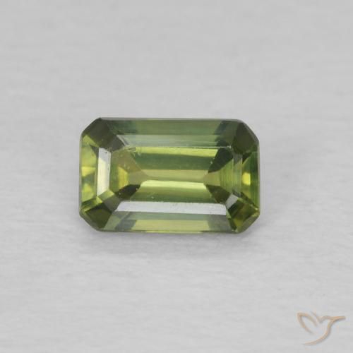 0.43ct Natural Verde terroso Zafiro, corte esmeralda, VS