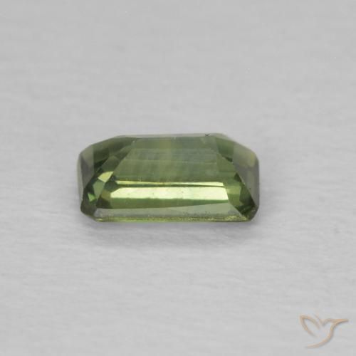 Zafiro Verde terroso pálido natural de 0.42 ct, Corte Octágono / Esmeralda, VS