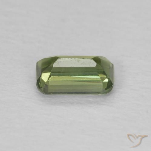 Zafiro Verde cálido natural de 0.44 ct, Corte Octágono / Esmeralda, VVS