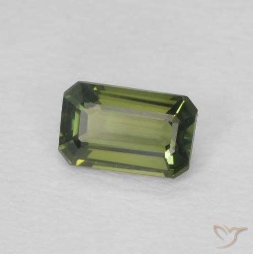 Zafiro Verde terroso natural de 0.43 ct, Corte Octágono / Esmeralda, VVS