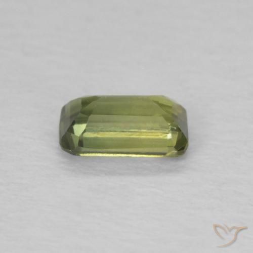 Zafiro Verde cálido natural de 0.41 ct, Corte Octágono / Esmeralda, VVS