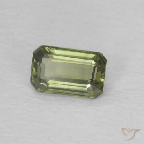 Zafiro Verde bosque cálido natural de 0.42 ct, Corte Octágono / Esmeralda, VVS-VS