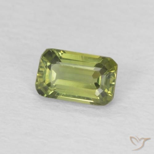 Zafiro Verde cálido natural de 0.46 ct, Corte Octágono / Esmeralda, VVS-VS