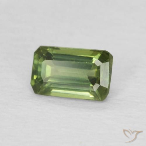 Zafiro Medium Light Green natural de 0.48 ct, Corte Octágono / Esmeralda, VVS-VS