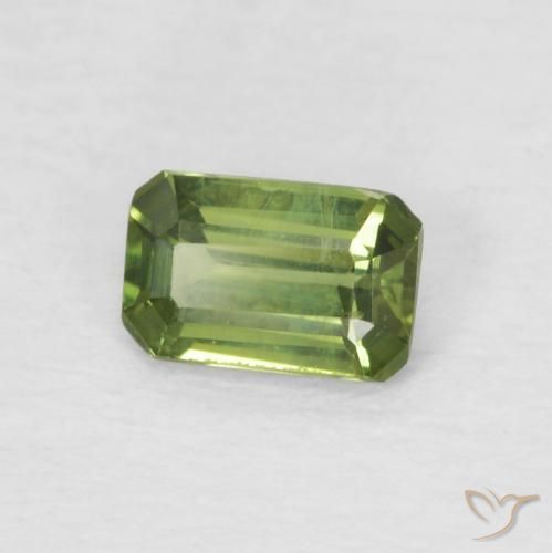 Zafiro Verde bosque claro natural de 0.41 ct, Corte Octágono / Esmeralda, VS
