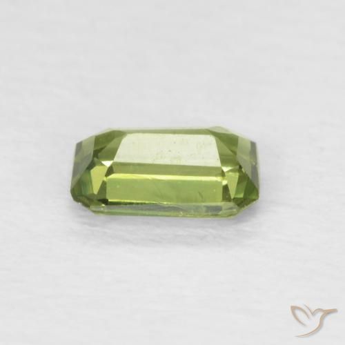 Zafiro Verde bosque claro natural de 0.41 ct, Corte Octágono / Esmeralda, VS