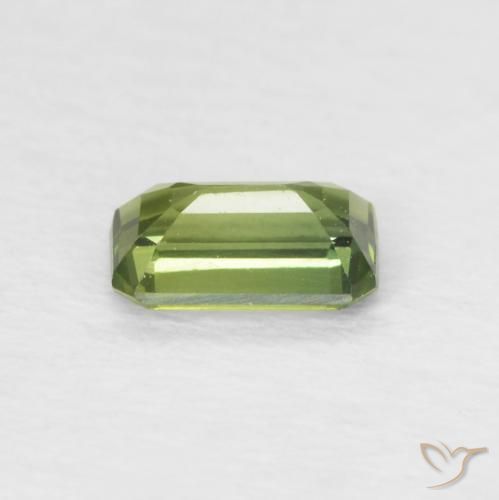 Zafiro Verde oscuro natural de 0.40 ct, Corte Octágono / Esmeralda, VS