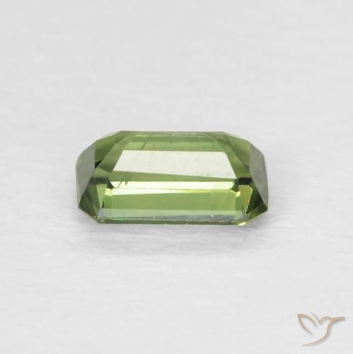 Zafiro Medium Dark-Green natural de 0.42 ct, Corte Octágono / Esmeralda, VS