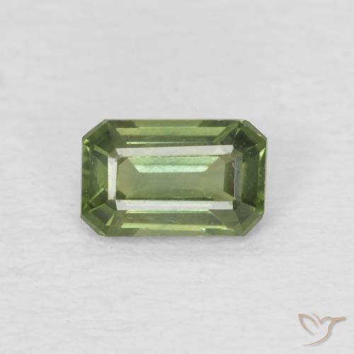 0.44ct Natural Verde medio Zafiro, corte esmeralda, VS