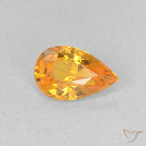Zafiro Dorado naranja intenso natural de 0.51 ct, En forma de pera, VVS-VS
