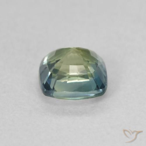 Zafiro Verde amarillento natural de 0.65 ct, Forma Cojín, VVS-VS