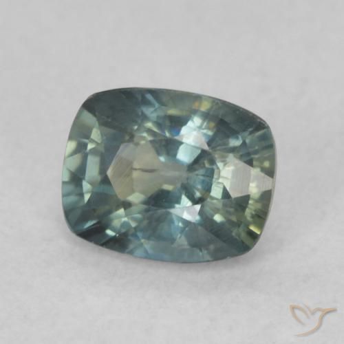 Zafiro Verde azulado natural de 0.73 ct, Forma Cojín, VS