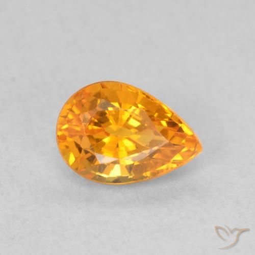 Zafiro Naranja albaricoque natural de 0.62 ct, En forma de pera, VS