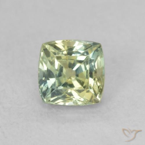 0.64ct Natural Multicolor Zafiro, Forma Cojín, VS-SI