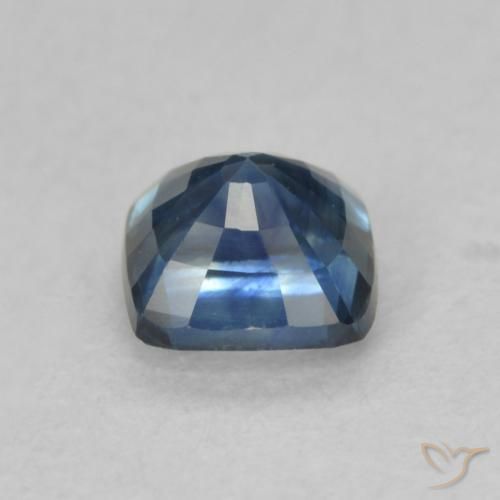 Zafiro Azul natural de 0.77 ct, Forma Cojín, VVS-VS