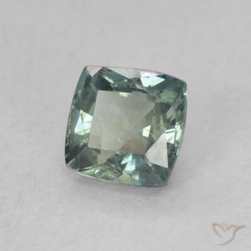 Zafiro Verde azulado natural de 0.65 ct, Forma Cojín, VS