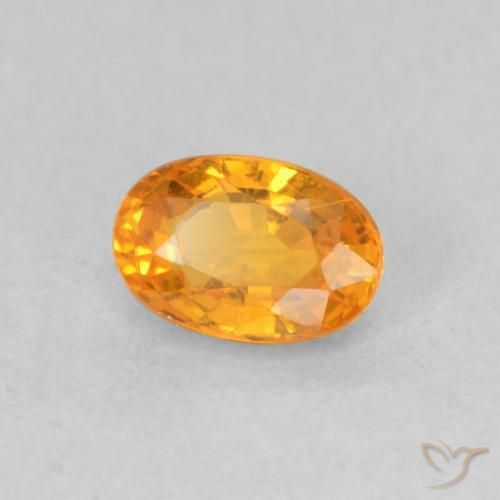 Zafiro Naranja claro natural de 0.69 ct, Ovalada, VVS-VS