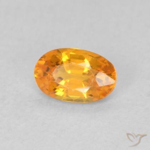 Zafiro Naranja claro natural de 0.59 ct, Ovalada, VVS-VS