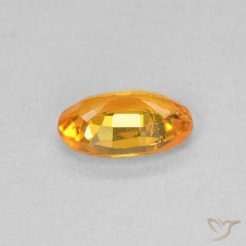 Zafiro Naranja albaricoque natural de 0.50 ct, Ovalada, VVS-VS