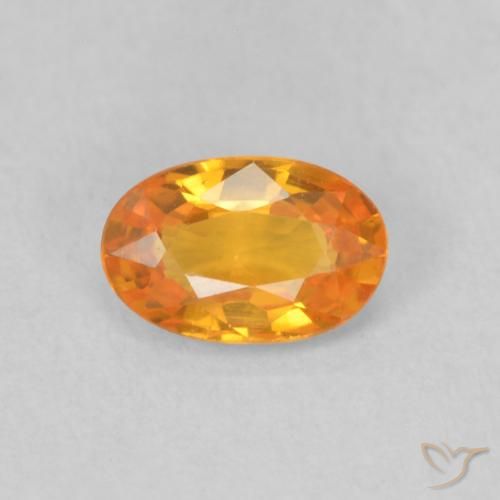 0.55ct Natural Naranja claro Zafiro, Ovalada, VVS