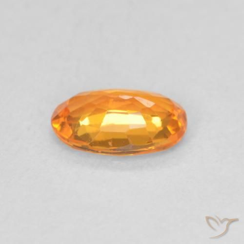 Zafiro Naranja albaricoque natural de 0.52 ct, Ovalada, VVS