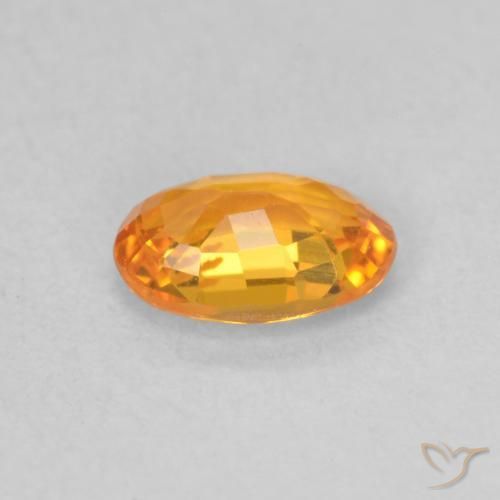 Zafiro Naranja albaricoque natural de 0.60 ct, Ovalada, VVS