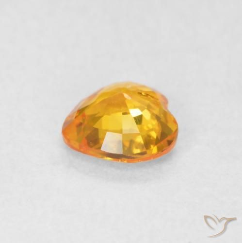 Zafiro Naranja medio natural de 0.40 ct, Corazón, VS