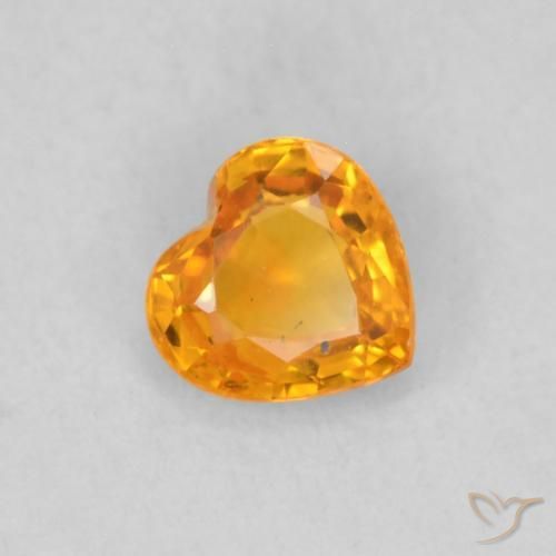 Zafiro Naranja claro natural de 0.48 ct, Corazón, VS
