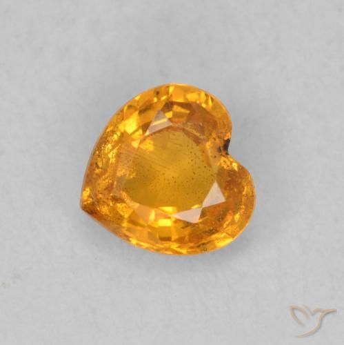 0.47ct Natural Naranja miel Zafiro, Corazón, VS
