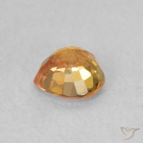 Zafiro Naranja claro natural de 0.54 ct, Corazón, VS