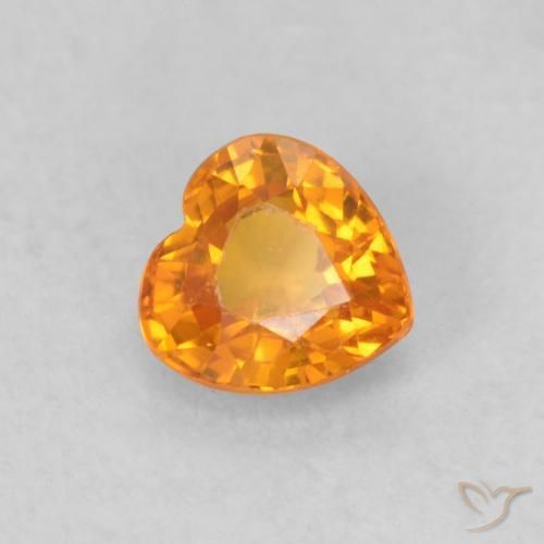 Zafiro Naranja medio natural de 0.54 ct, Corazón, VS