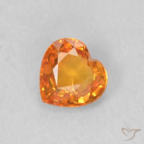 0.42ct Natural Naranja claro Zafiro, Corazón, VS