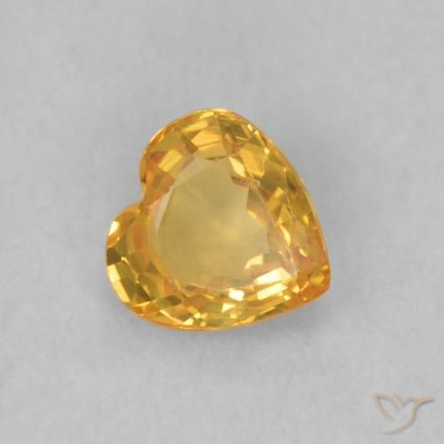 Zafiro Dorado naranja natural de 0.46 ct, Corazón, VVS-VS