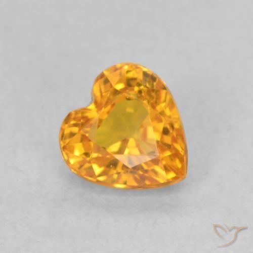 Zafiro Naranja albaricoque natural de 0.55 ct, Corazón, VVS-VS