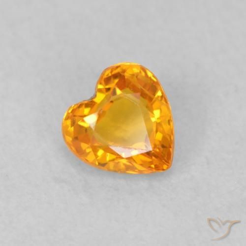 Zafiro Naranja albaricoque natural de 0.35 ct, Corazón, VS