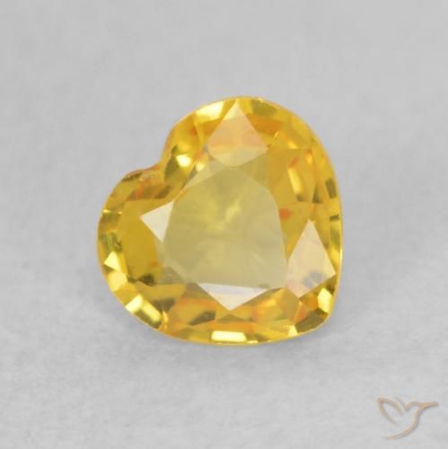 Zafiro Naranja dorado natural de 0.39 ct, Corazón, VVS-VS