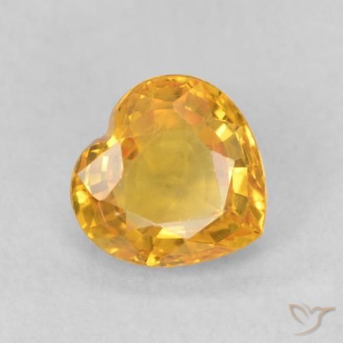 Zafiro Dorado medio natural de 0.45 ct, Corazón, VS