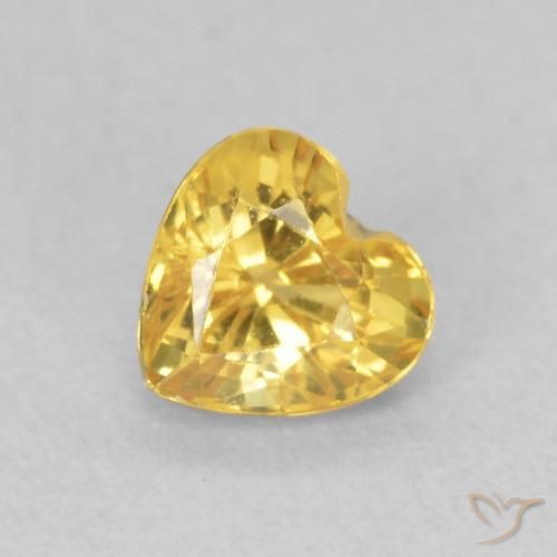 Zafiro Dorado medio natural de 0.52 ct, Corazón, VS