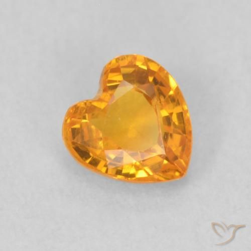 Zafiro Oro natural de 0.42 ct, Corazón, VS