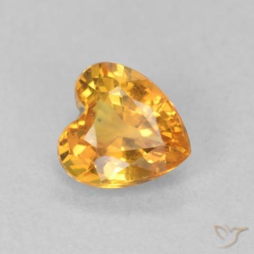 Zafiro Naranja dorado intenso natural de 0.47 ct, Corazón, VVS-VS