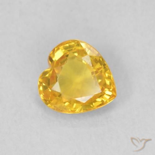 Zafiro Dorado natural de 0.43 ct, Corazón, VS