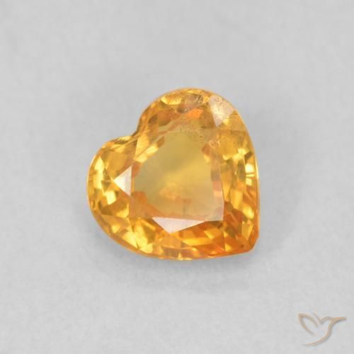 Zafiro Dorado naranja natural de 0.47 ct, Corazón, VS