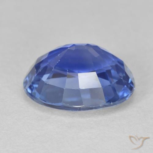 Zafiro Azul marino medio natural de 4.05 ct, Ovalada, VVS-VS