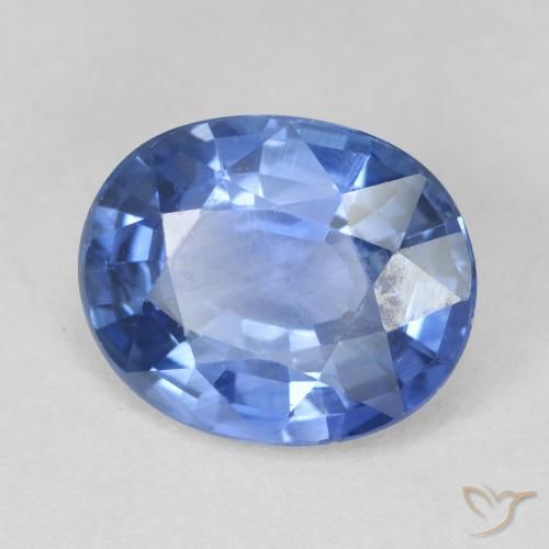 Zafiro Azul oscuro medio natural de 4.25 ct, Ovalada, VVS-VS