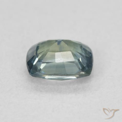 Zafiro Verde medio natural de 0.67 ct, Forma Cojín, VS