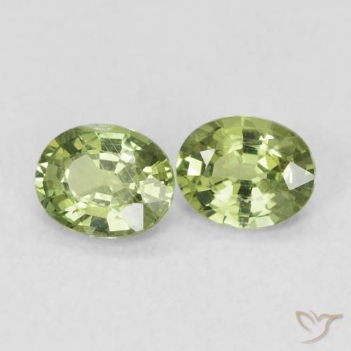 Gemas de Zafiro Verde medio natural de 0.74 ct, Ovalada, VVS-VS